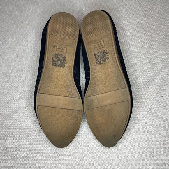 Toms Black Suede Flats​ - Picture 8 of 9